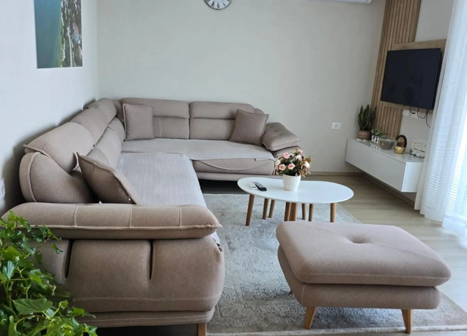 Shiroka'S Special Guest 1 Apartment